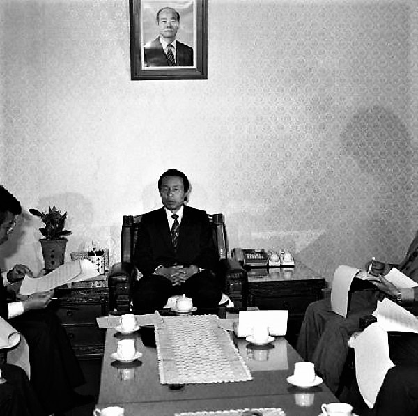  1984년 영화법 개정과 관련해 기자회견을 하고 있는 이진희 문화공보부 장관