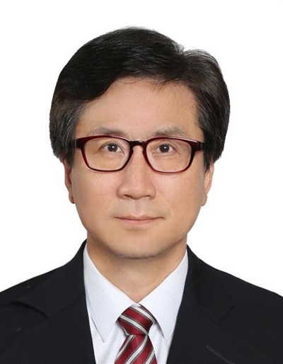 김인회(인하대학교 법학전문대학원 교수)

