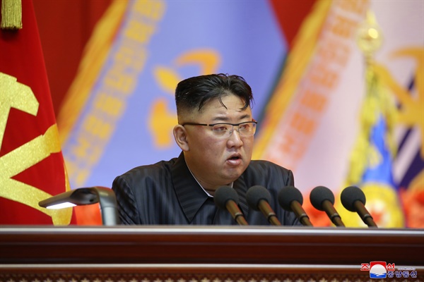 북한 김정은 국무위원장. 사진은 지난 7월 24일부터 27일까지 평양에서 열린 조선인민군 제1차 지휘관·정치일꾼(간부) 강습회 당시 모습. 