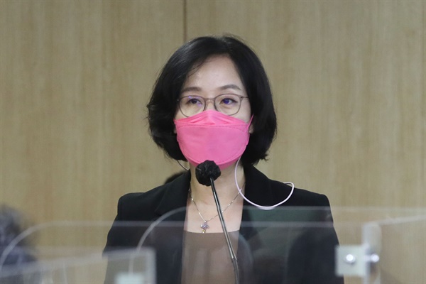 지난 7월 27일 열린 인사청문회에 출석한 김현아 SH사장 후보자. 다주택 논란으로 물의를 빚은 그는 자진 사퇴했다. 
