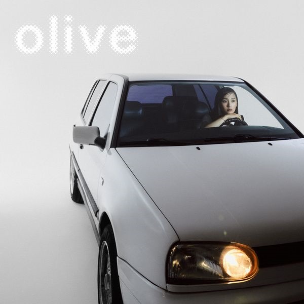  프로듀서 엘라이크가 7월 20일 발표한 두번째 EP <올리브(Olive>의 앨범 커버