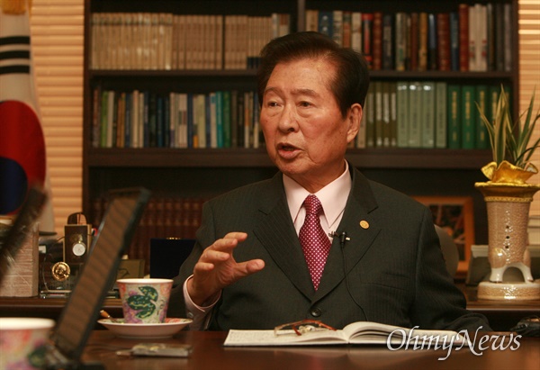 김대중 전 대통령이 2007년 11월 '오마이뉴스'와 인터뷰하고 있다. 