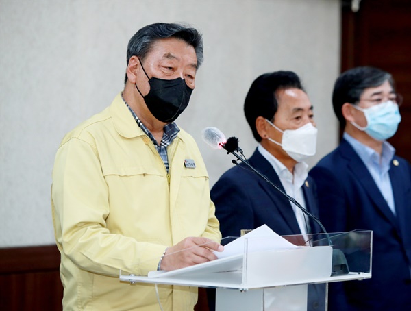 가 군수는 ‘태안 고속도로 계획 관련 공과 가로채기’에 대해 고속도로 건설은 민선7기 태안군이 일관되게 추진해 온 공약사항으로, 성 의원의 주장은 사실무근이라고 밝혔다.
