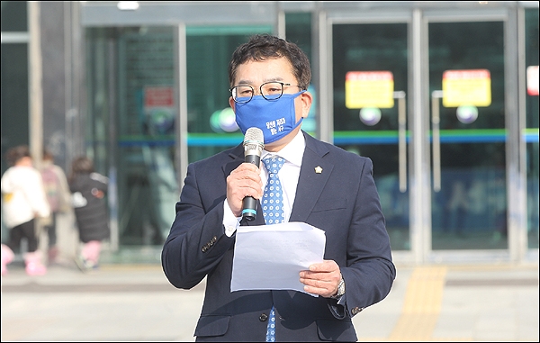 김창관 대전 서구의회의원이 서구청장 출마를 선언했다.