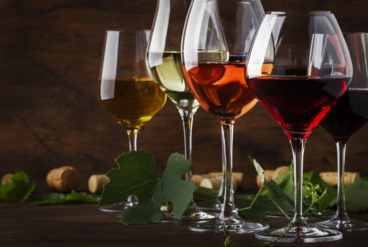 '맛있는' 와인을 말한 건데... 거짓짝의 예, delicious(딜리셔스)와 프랑스어 delicieuse(델리시으즈).