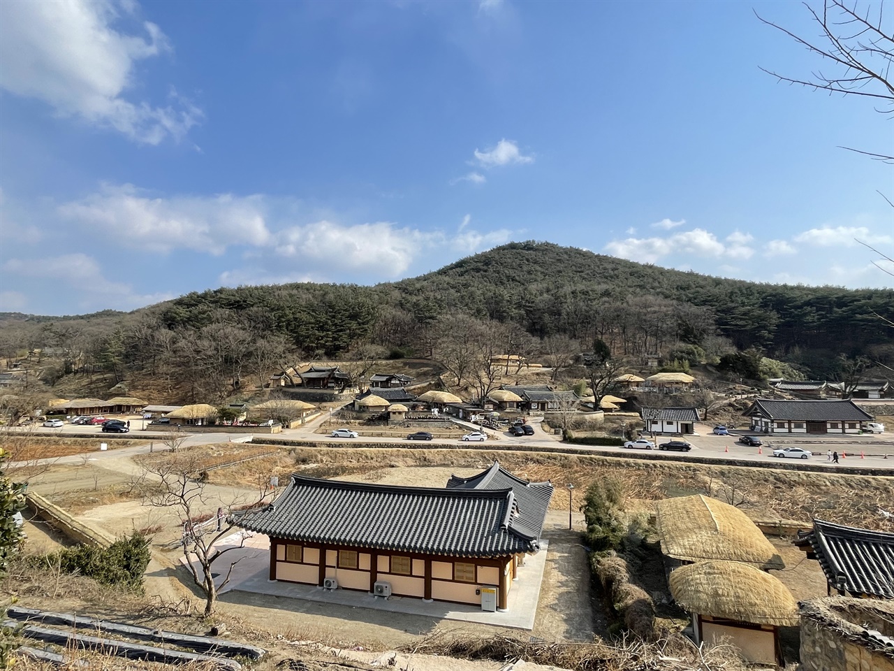 경주 양동마을 전경   아름다운 옛 모습을 고스란히 간직하고 있다.