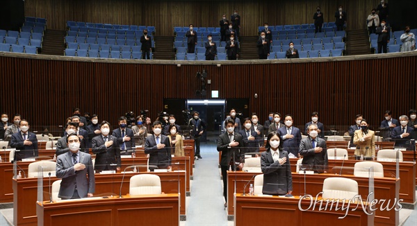  31일 오후 서울 여의도 국회에서 더불어민주당 정책의원총회가 진행되고 있다.