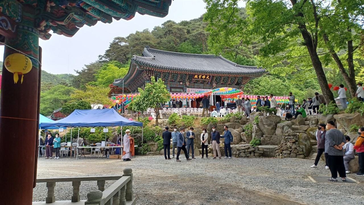 의상대사 창건, 신라 유학자 최치원의 역사가 깃든 곳