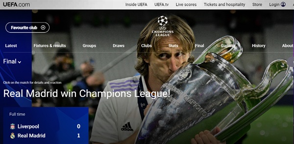  레알 마드리드의 우승 소식을 전체 화면으로 구성한 유럽축구연맹 챔피언스리그 페이지