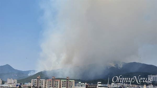  5월 31일 밀양시 부북면 춘화리 산불 발생.