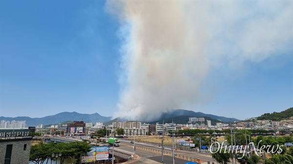 5월 31일 밀양시 부북면 춘화리 산불 발생.