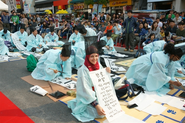 한글 사랑이 남다른 소피아 교수.