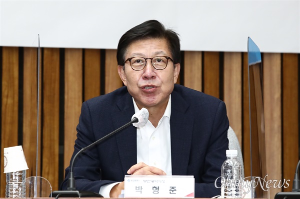 박형준 부산시장이 27일 오전 국회에서 열린 국민의힘-부산·울산·경남 예산정책협의회에서 발언하고 있다. 