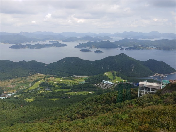 미륵산 정상에서 본 한산 앞바다 풍경