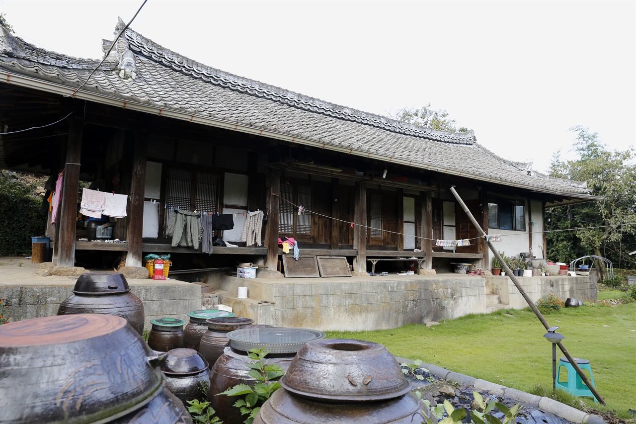 국가등록문화재로 지정된 박제현의 옛집. 사랑채 보수공사가 이뤄지기 전의 모습이다.
