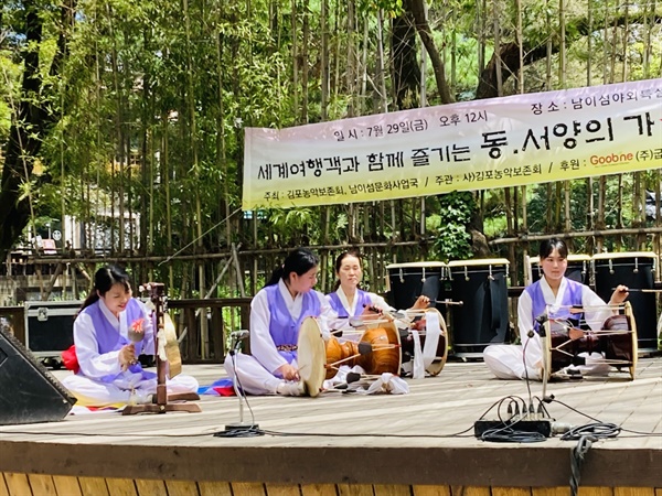  (사)김포농악보존회의 공연 모습