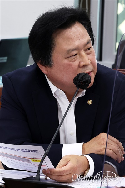 강기윤 국회의원.