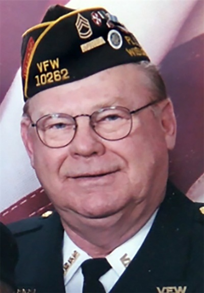 6·25전쟁 유엔참전용사인 아버지 존 핸슨(John D. HANSON, 만92세)은 1983년부터 1985년까지 미국 육군 제72기갑 제2대대 본부중대에서 근무한 데이비드 핸슨(David J. HANSON, 만64세)과 함께 방한한다.
