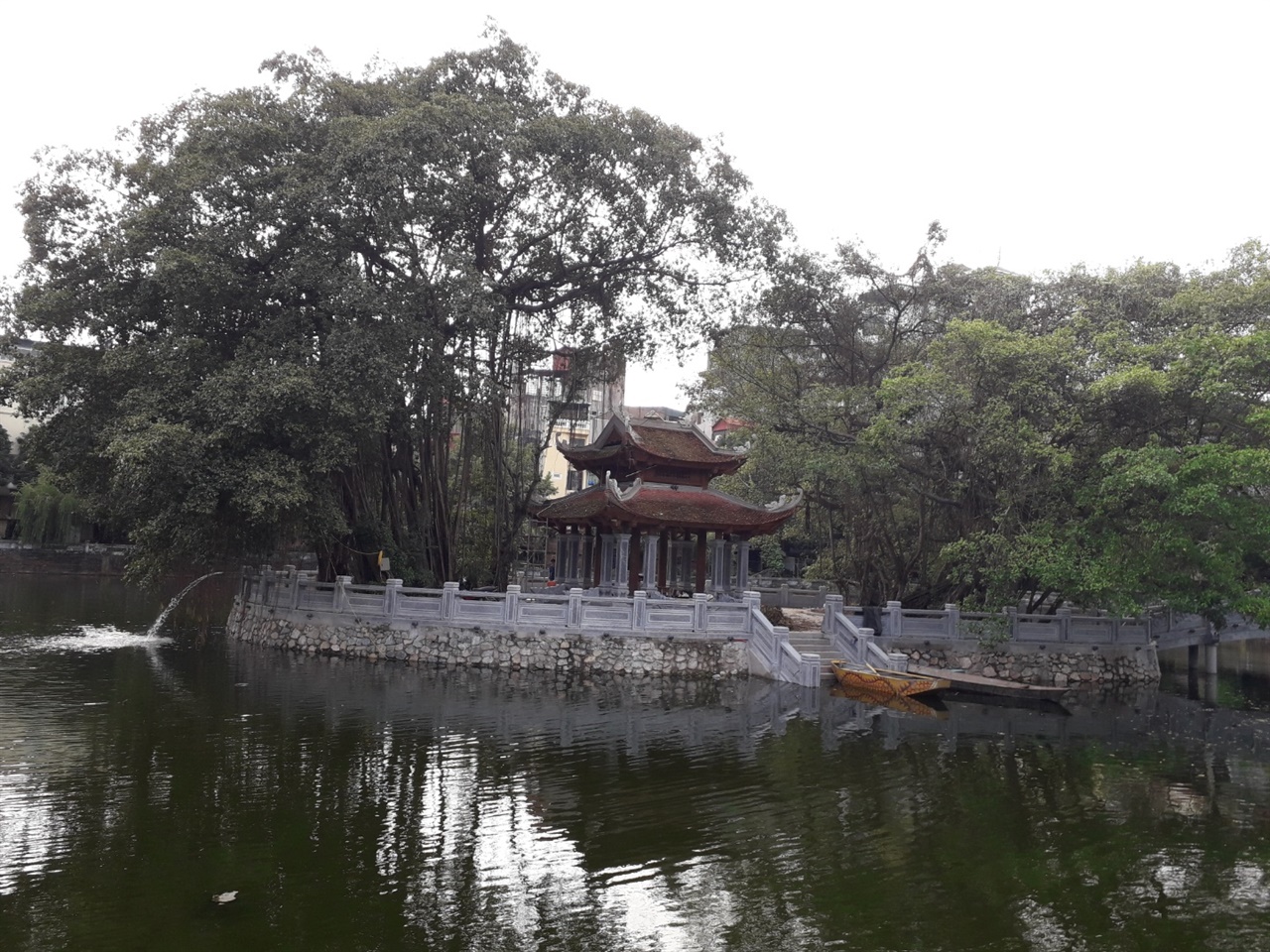하노이 문묘 호수