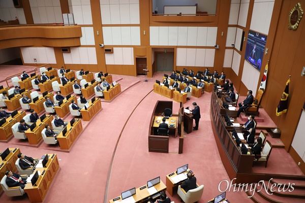 부산시의회는 오는 313회 임시회에서 부산시 추경예산안을 심사한다.  