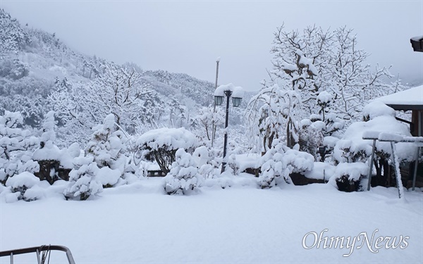 2월 10일 경남지역 곳곳에 눈이 내렸다. 사진은 함양.