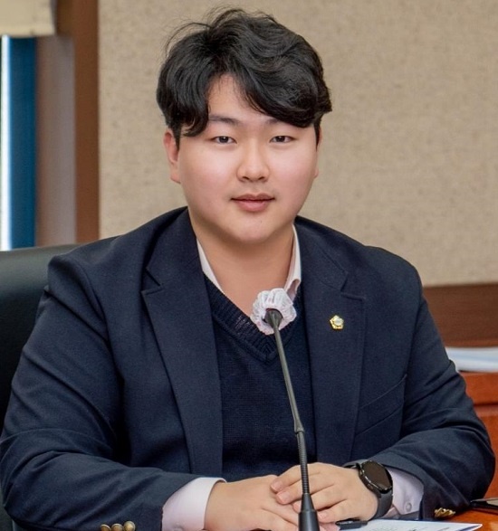 강남 교육대전환 위한 미래교육 조례안을 대표발의한 우종혁 의원
