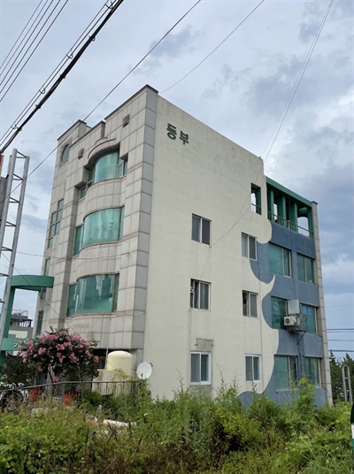 황하영 동부전기산업 회장의 동해시 천곡동 건물(지하 1층, 지상 7층)