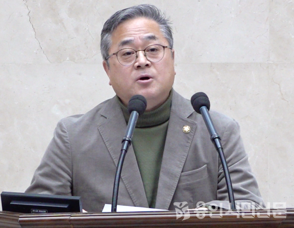 용인시의회 김길수 의원에 대한 징계 절차가 시작됐다.