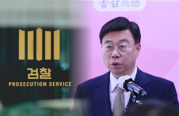 공직선거법 위반 혐의로 불구속 기소된 신상진 경기 성남시장에게 당선 무효형에 해당하는 벌금 300만원이 구형됐다.