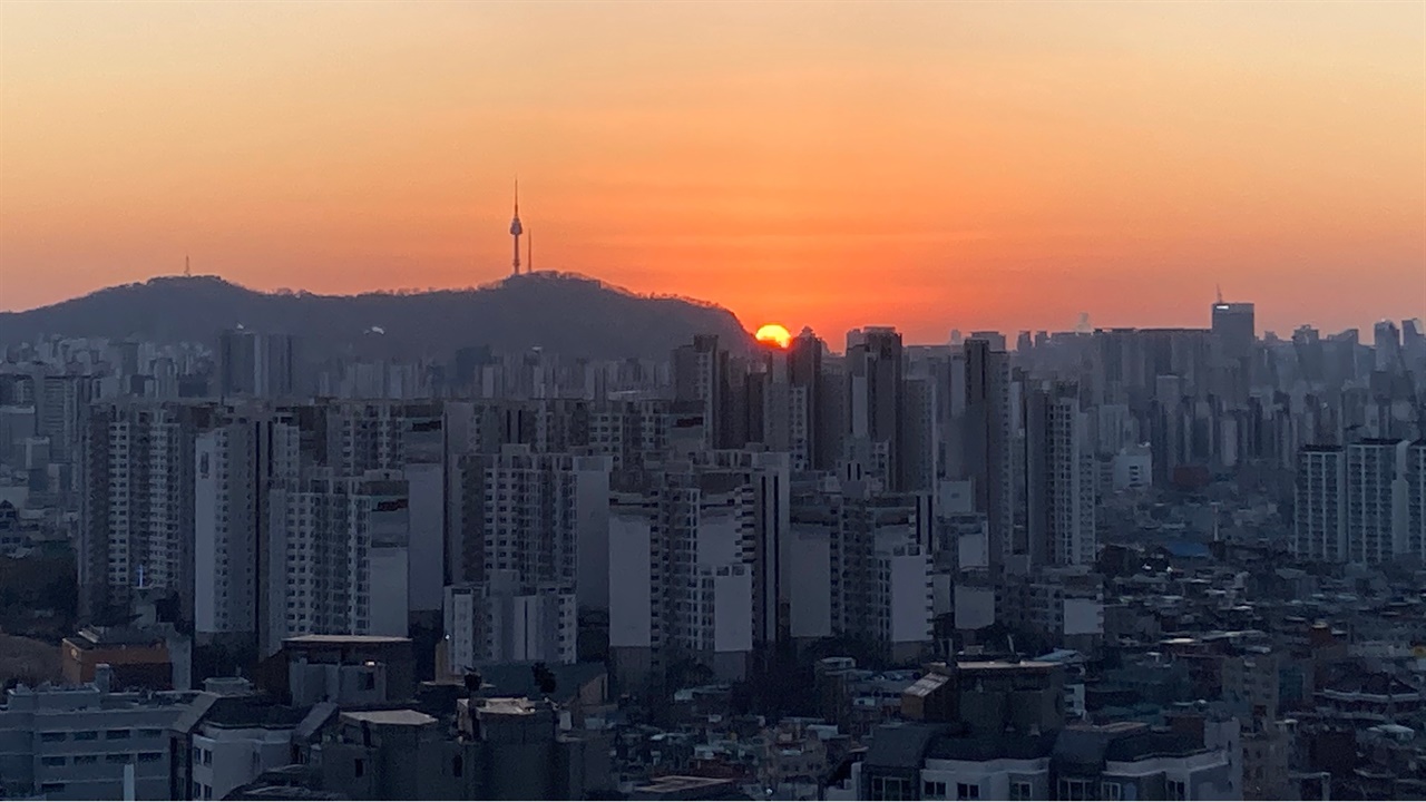 서민에게 서울 내 집 마련은 꿈이 되어버렸다.