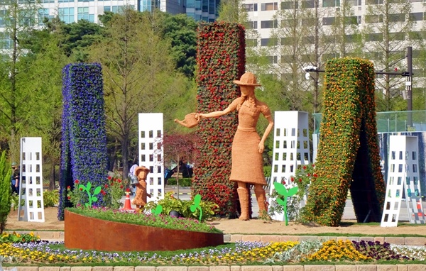 다채로운 꽃 잔치가 펼쳐지는 고양국제꽃박람회. 