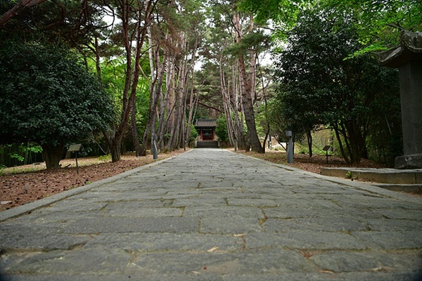 남해 이순신순국공원에 있는 이락사 모습