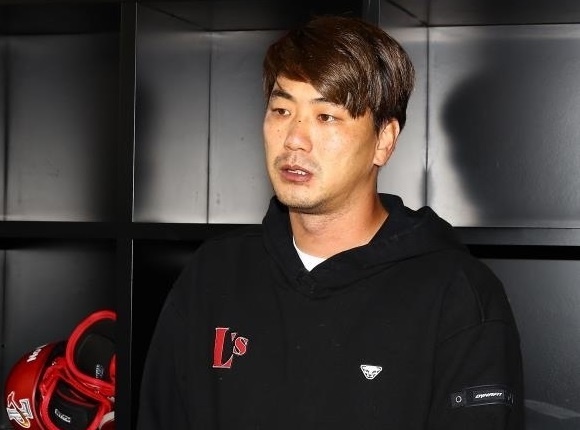  2023 월드베이스볼클래식 대회 중 음주 사실을 인정하고 사과하는 김광현 