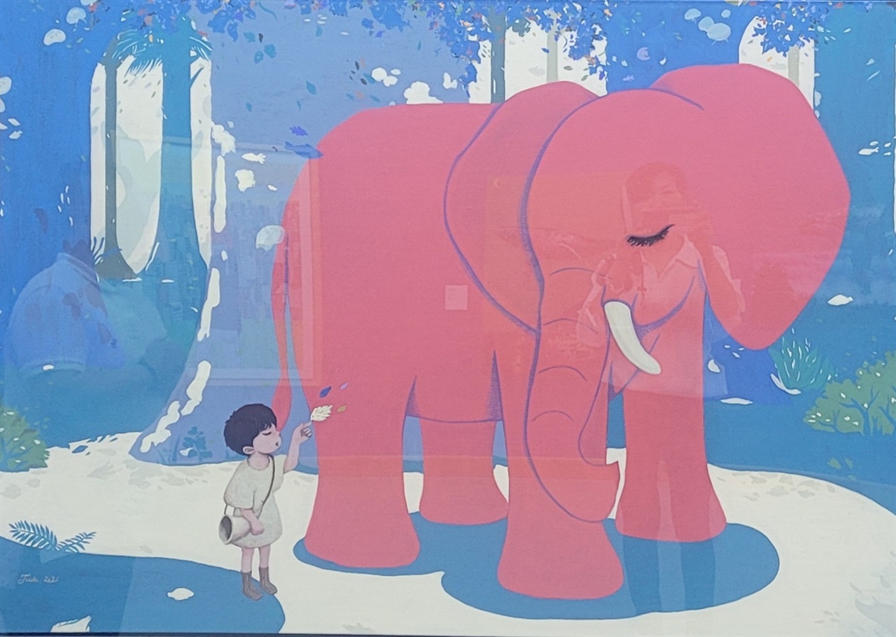 신대준 작가 '다시 만난 세계' 붉은 코끼리와 아이가 인상적이다.