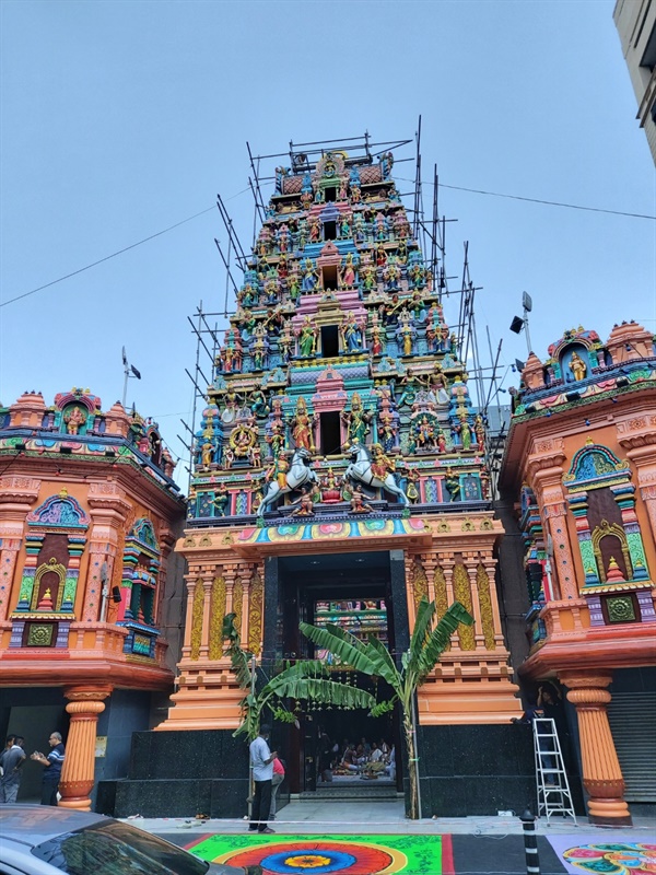쿠알라룸푸르에서 가장 오래된 힌두사원.