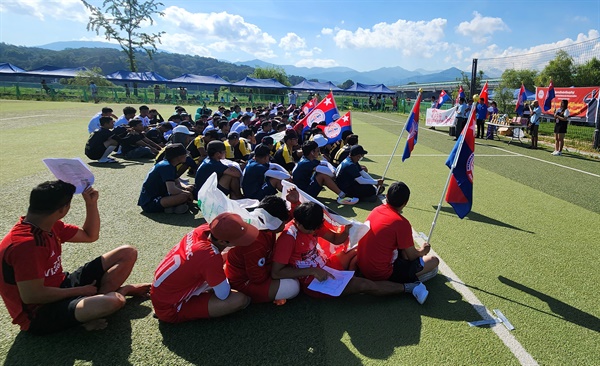  6일 고령 다산문화축구장에서 열린 ”미얀마 민주화 지원 축구대회“