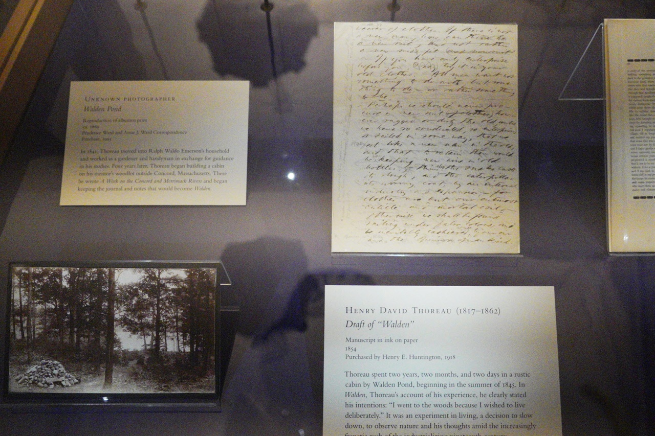 헨리 데이비드 소로(Henry David Thoreau)의 1854년  '월든(Walden)' 초고