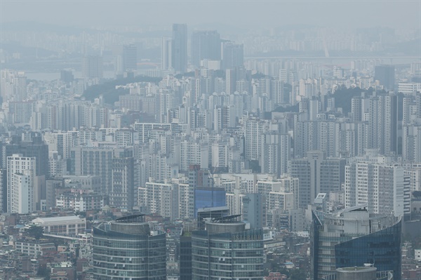  지난 8월 13일 서울 시내 아파트의 모습.