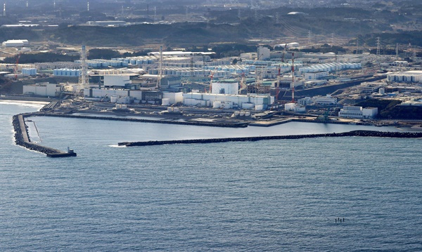 기시다 후미오 일본 총리가 22일 후쿠시마 제1원자력발전소 오염수(일본 정부 명칭 '처리수')의 해양 방류 개시와 관련해 "기상 등 지장이 없으면 24일로 예상한다"고 밝혔다. 사진은 지난 1월19일 촬영된 후쿠시마 제1원자력발전소.