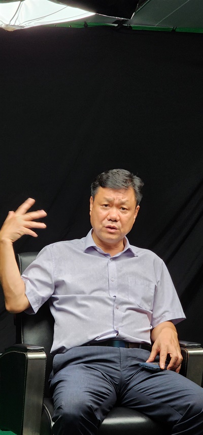 중국에 거주한지 30년째인 중국 현지 전문가, 박원서 한국글로벌센터장.