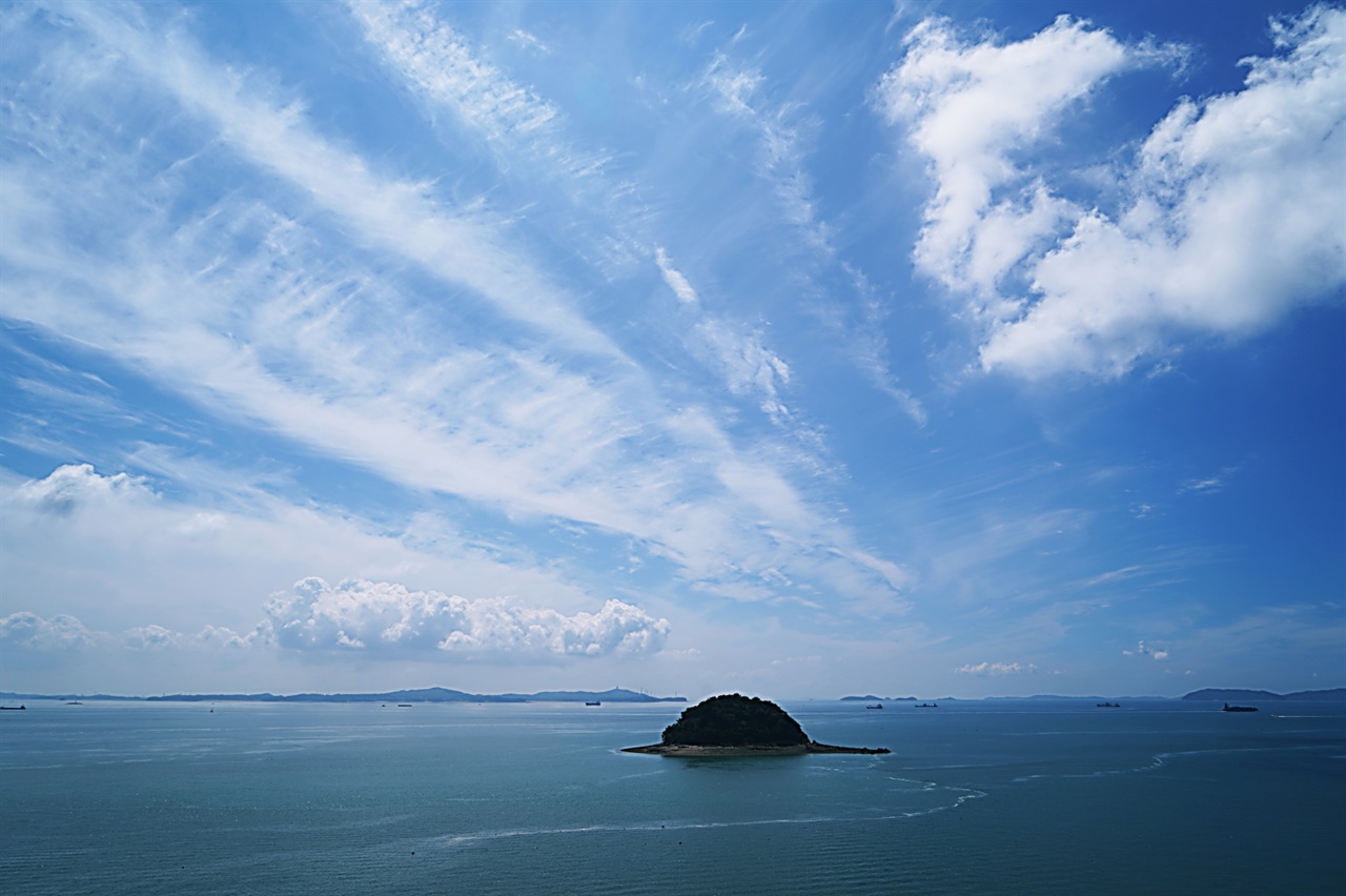 소무의도 안산에서 바라본 해녀도