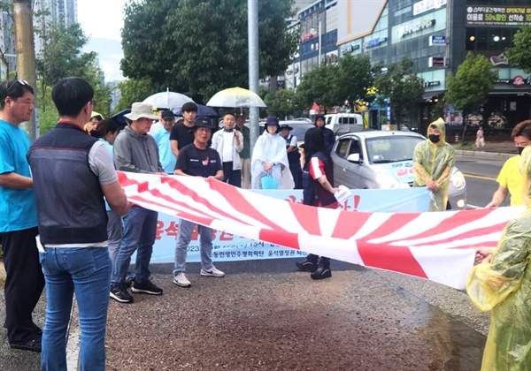 16일 오후 양산에서 열린 “윤석열정권 퇴진 2차 양산시국대회”