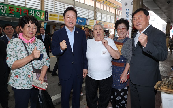 박완수 경남도지사, 25일 합천 왕후전통시장 방문.