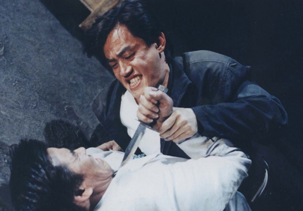  <복수혈전>의 액션장면은 1990년대 초 한국영화의 제작현실을 고려하면 그리 나쁘지 않은 완성도를 보여줬다.