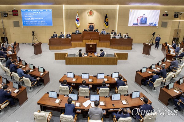 경상북도의회는 10일부터 20일까지 11일간 임시회를 열고 각종 현안과 민생 조례안 등의 안건을 처리한다.