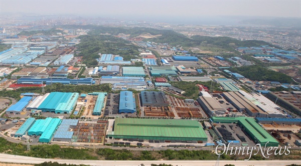 경북 포항시는 노후 철강산단을 디지털 친환경 안전한 산단으로 대전환한다고 밝혔다.