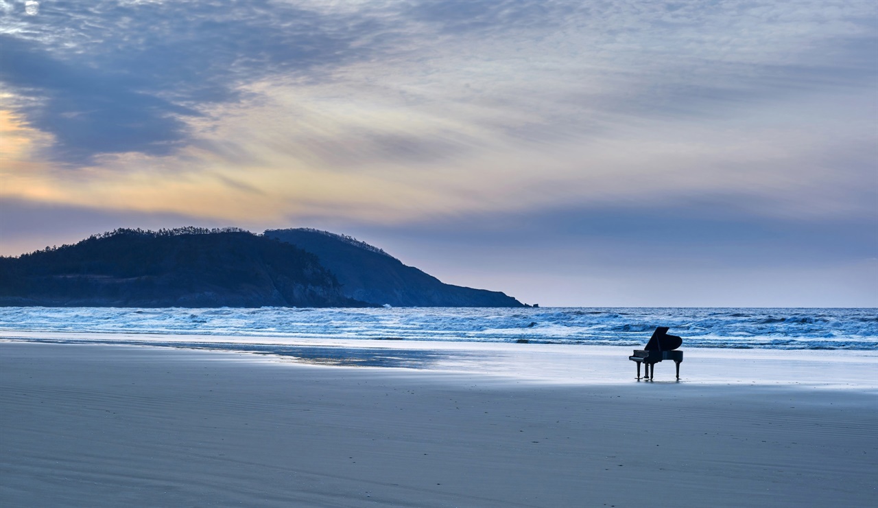 해변의 피아노. 신안 자은도에서 열릴 올 문화의 날 행사의 핵심 키워드 가운데 하나다.