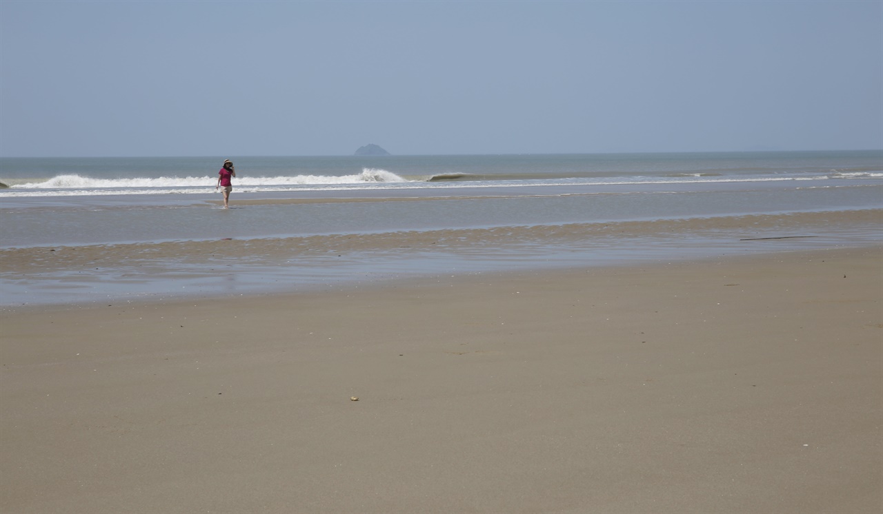 문화의 날 행사가 열릴 신안 자은도의 양산해변. 모래가 곱고 단단한 것이 특징이다.