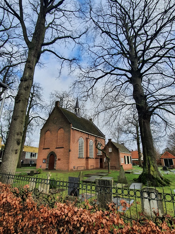네덜란드 준데르트, 고흐 부친이 사역했던 교회