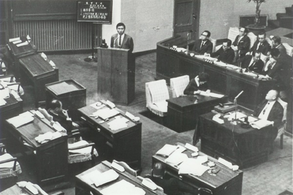 김대중 의원을 스타로 만들었던 필리버스터(1964년 4월 20일)